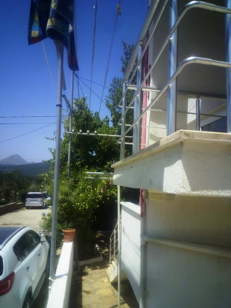 giriş yandan görünüş